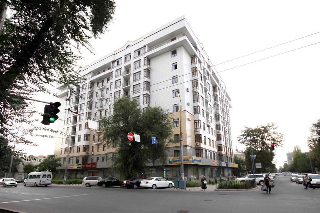 Oscar'S Apartments ビシュケク エクステリア 写真